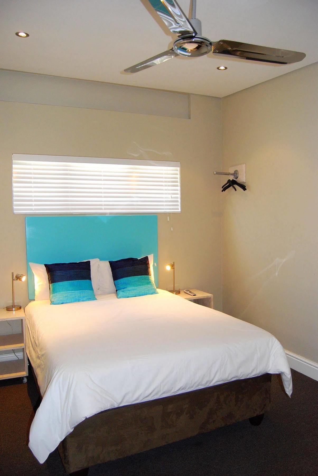 Ashanti Lodge Green Point Kaapstad Buitenkant foto