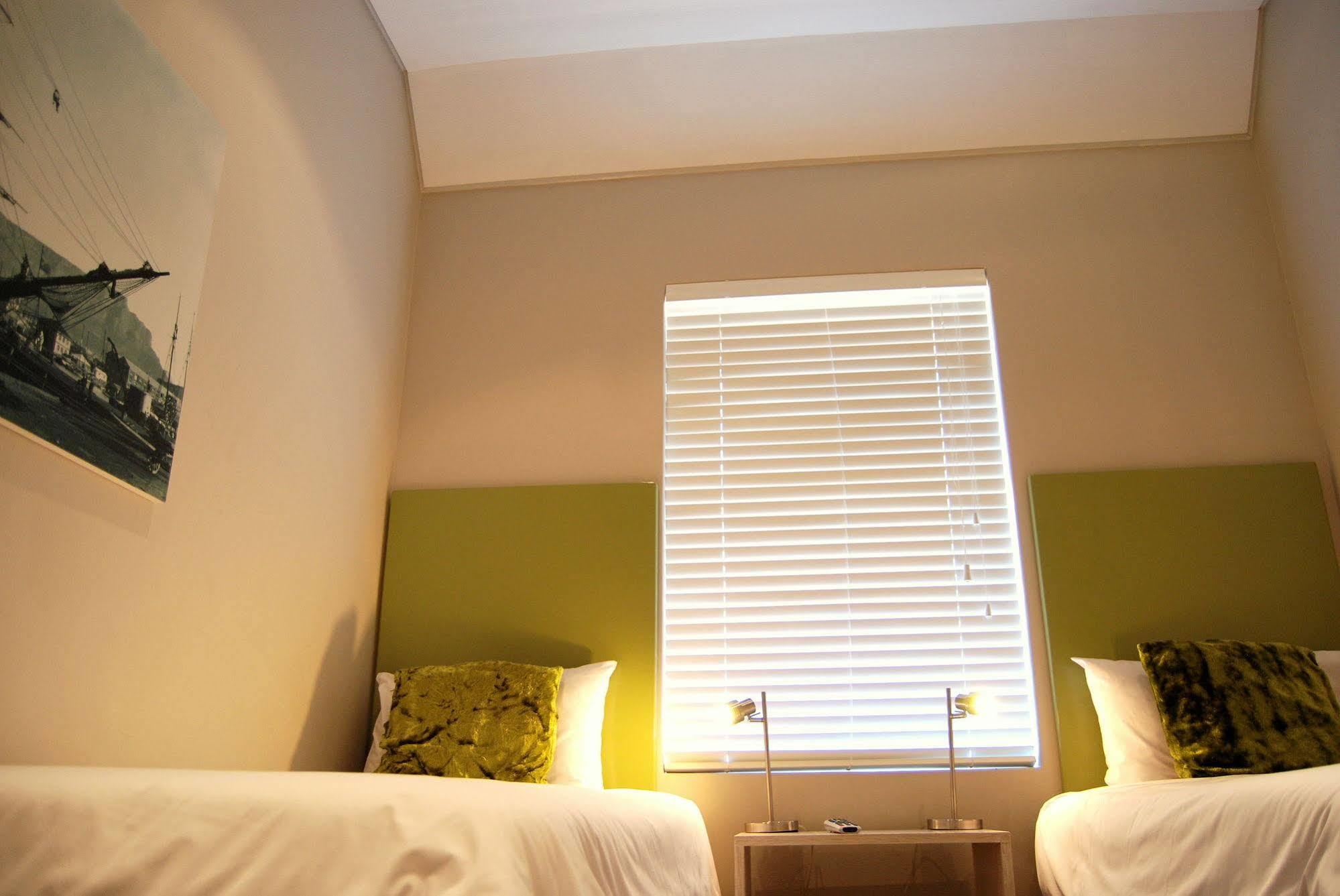 Ashanti Lodge Green Point Kaapstad Buitenkant foto