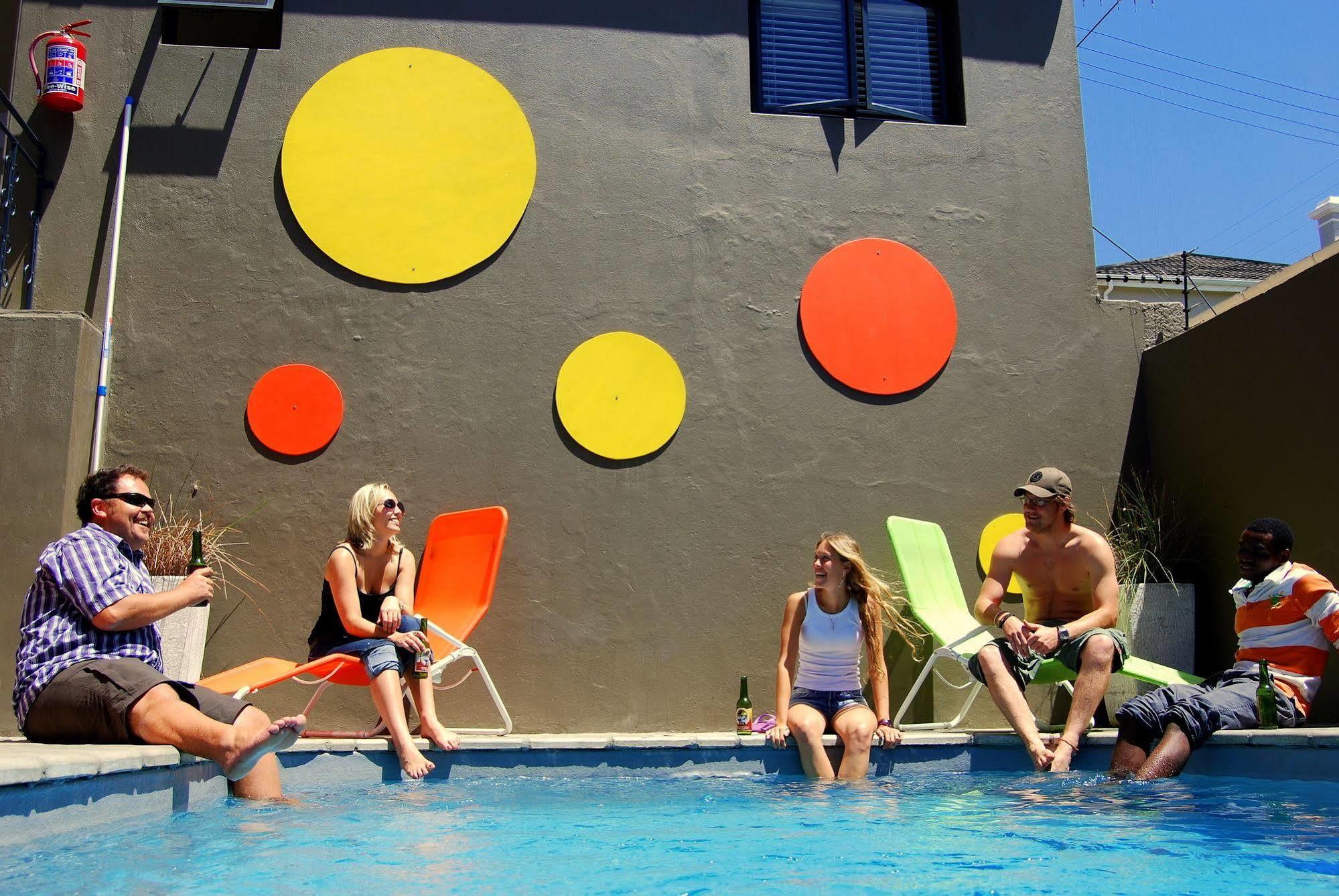 Ashanti Lodge Green Point Kaapstad Buitenkant foto